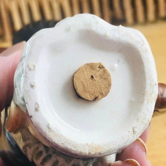 Vintage Toby Character Salt and Pepper Shakers Ceramic - Picture 4 of 7